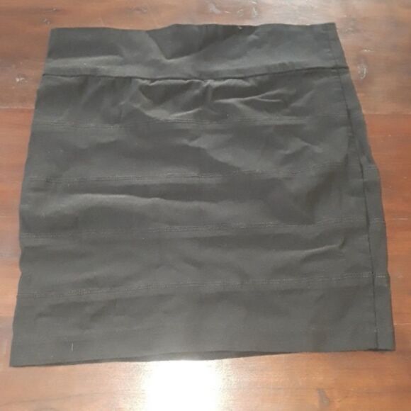 Mandee Black Block Stripe bandage Mini Skirt - Picture 3 of 4